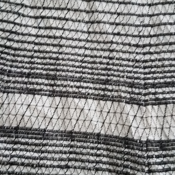 Club Monaco Skirt Embroidered Detail Size 6 - Picture 2 of 5